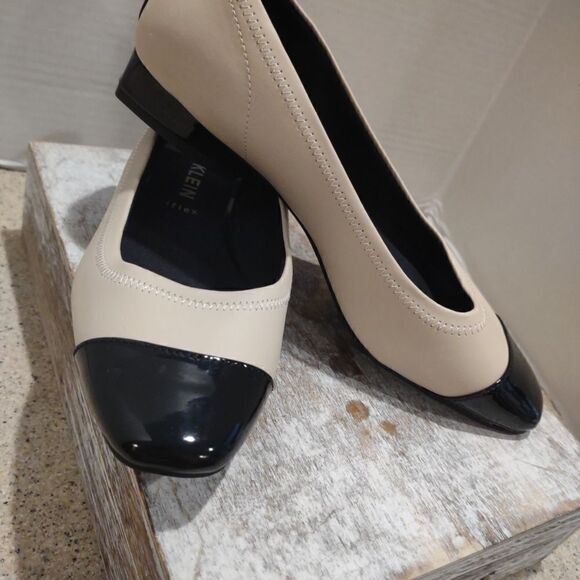 👍 AK Carlie Comfort Flex Flats Size 6. A11 - Picture 3 of 4